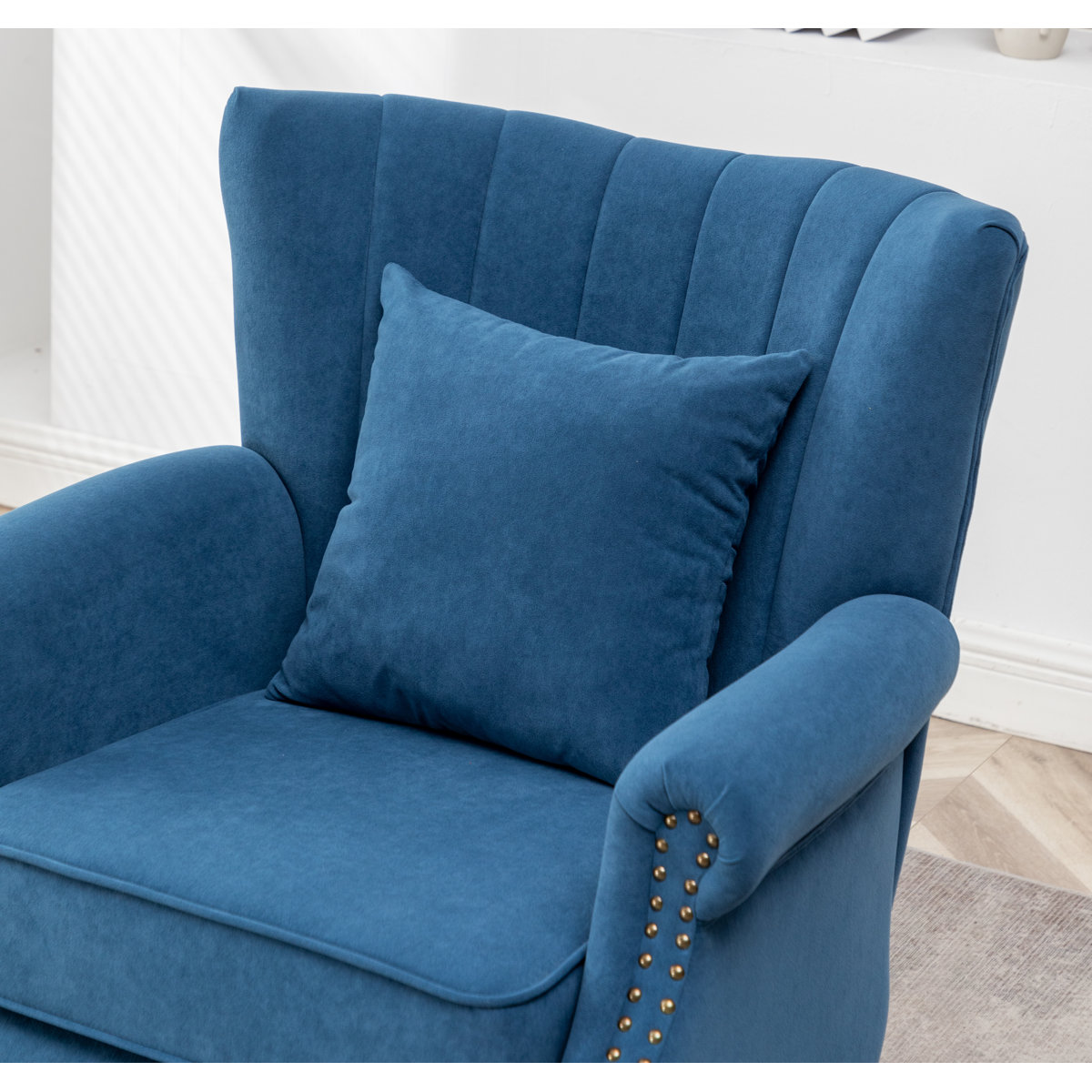 Johnathan 29'' Wide Velvet Wingback Chair